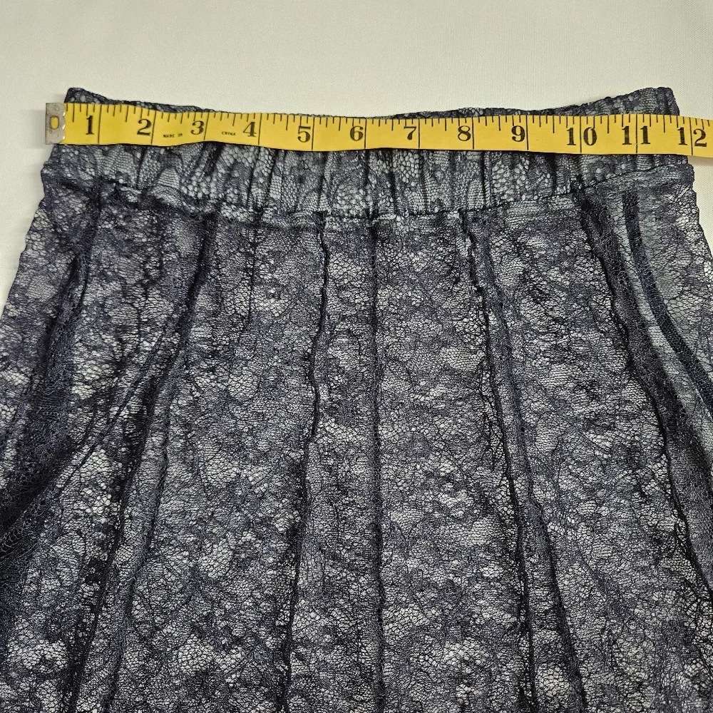 Free People Shape Of You MAXI SKIRT sheer Navy Lace xxs - Picture 7 of 8
